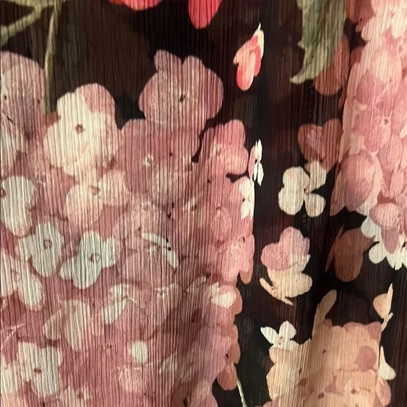 H&M Black and Red Relaxed Tie Front Blouse - Picture 4 of 15